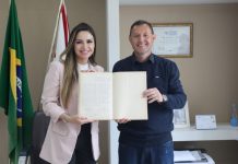 Vice-prefeita Daiane Izidoro assume executivo