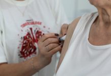 Dia D de Vacinação aplica mais de 800 doses contra influenza